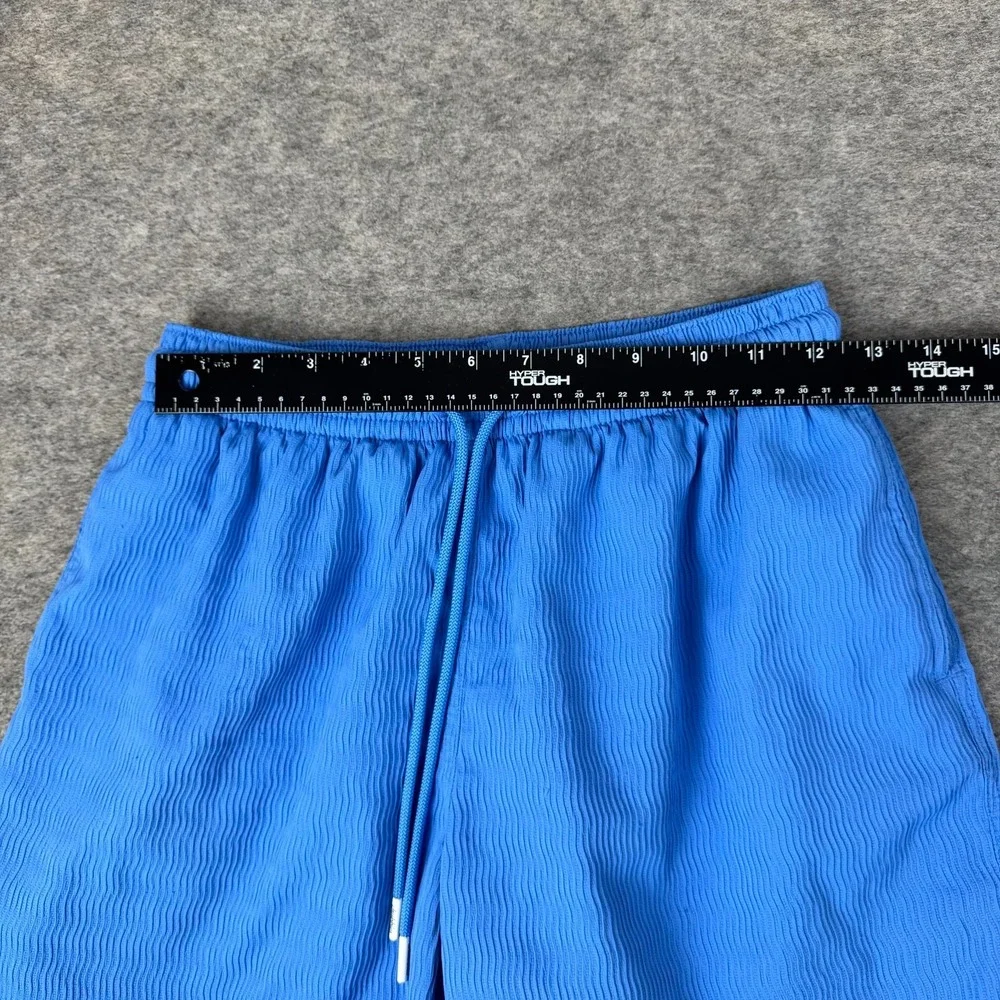 Chubbies Cascade Coolers Lined Textured Swim Trunks 5.5